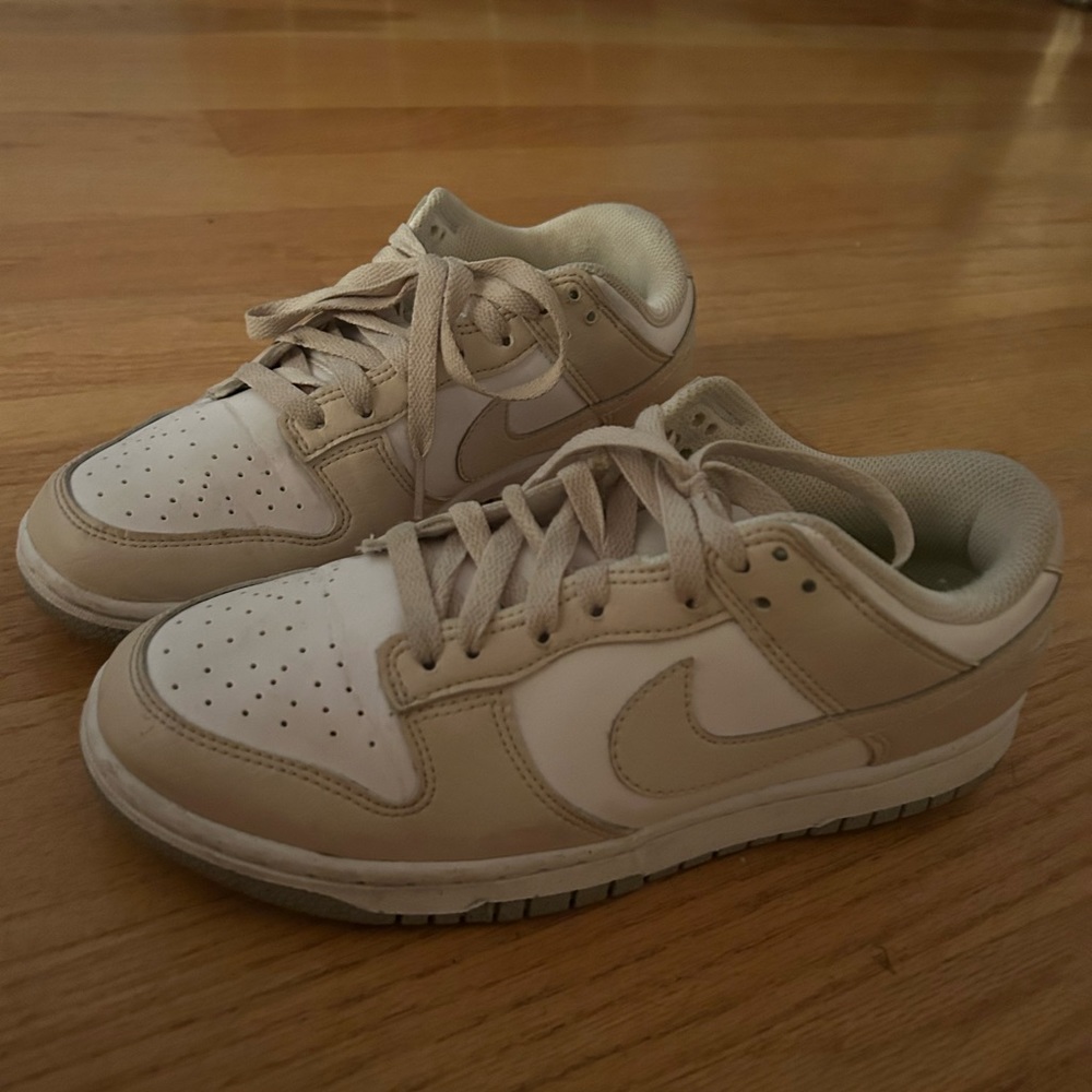 Nike Air Jordan Low Tops 8.5 Women